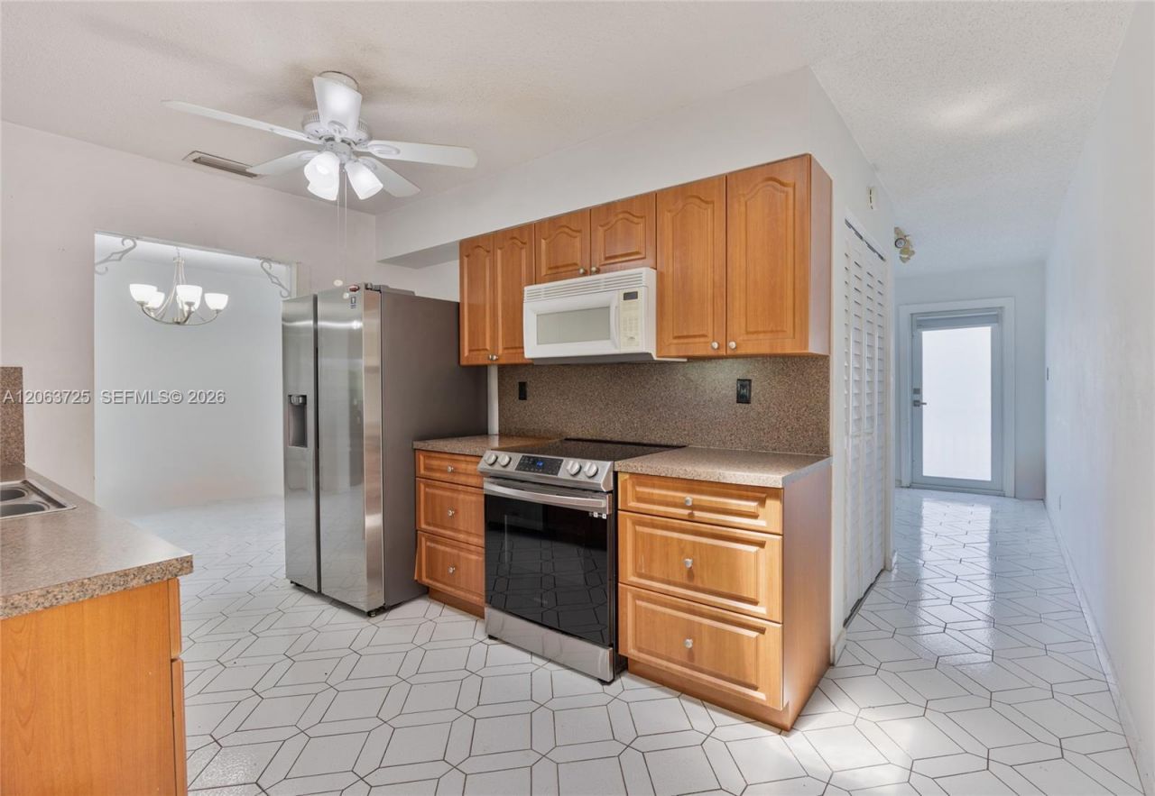 7100 NW 66th Ter, Tamarac, FL 33321 Photo