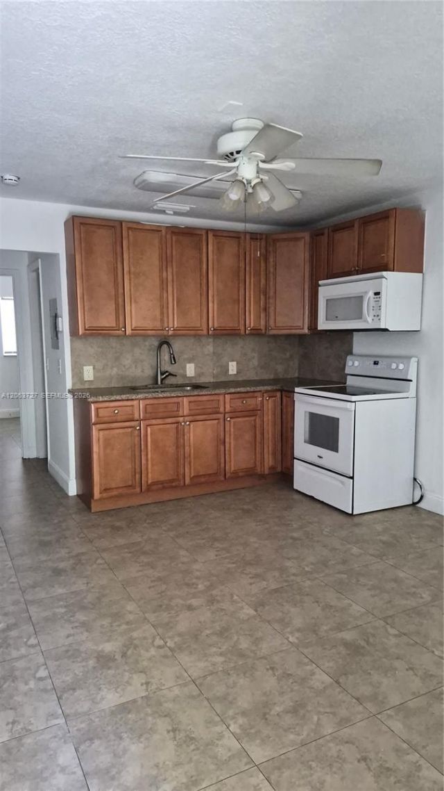 1480 NW 20th Ct, Fort Lauderdale, FL 33311 Photo
