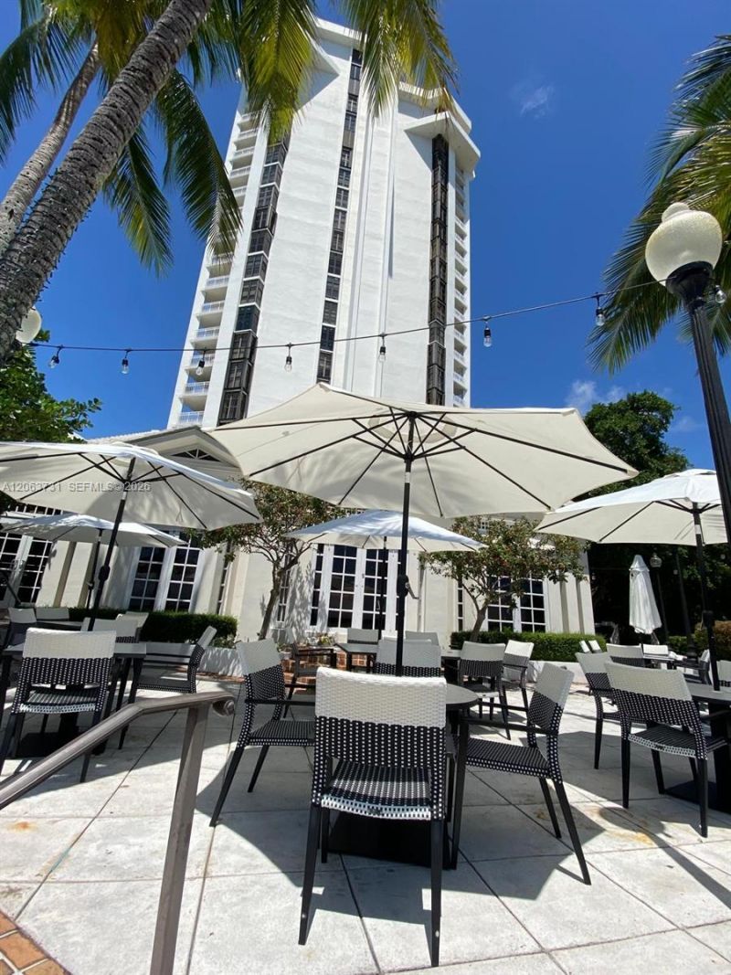 4000 Towerside Ter , Unit 301, Miami, FL 33138 Photo