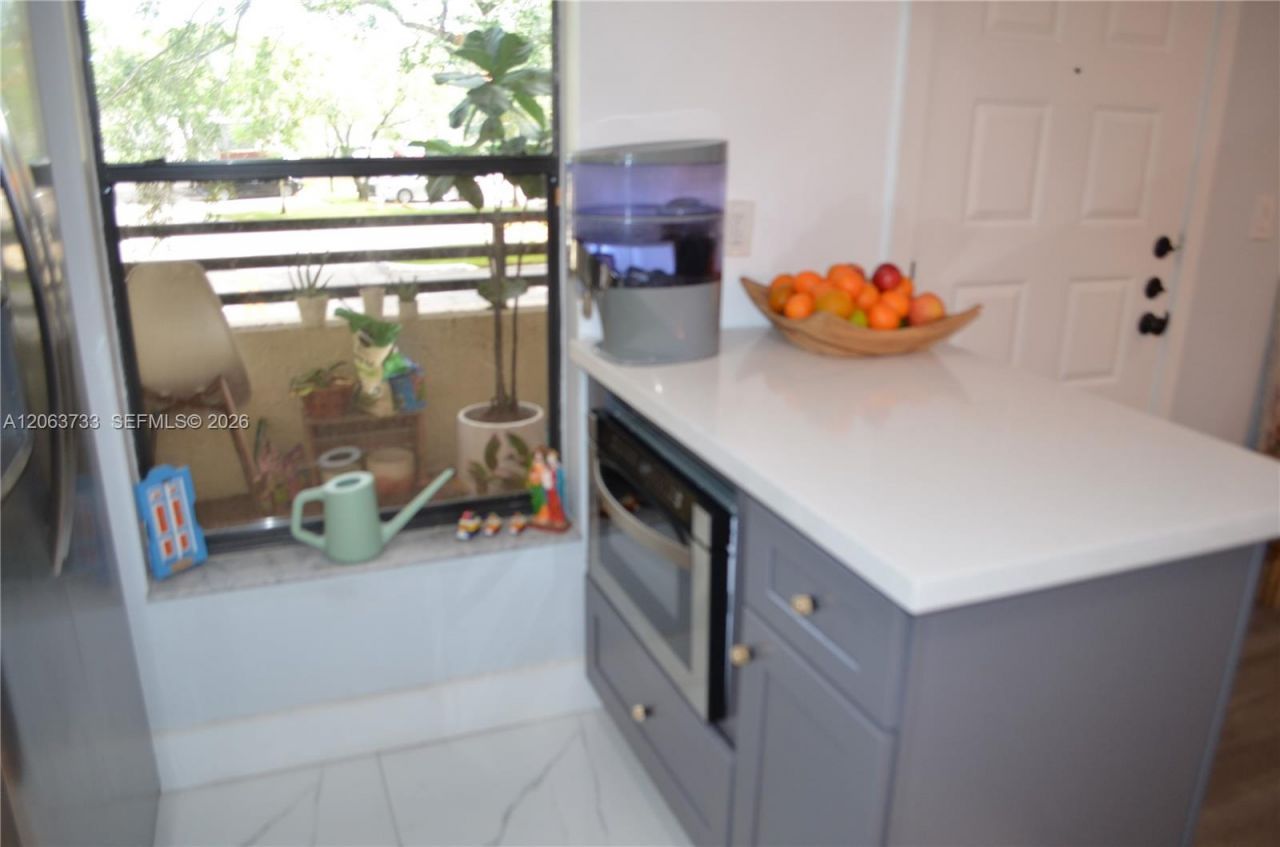 11554 NW 10th St, Unit 11554, Pembroke Pines, FL 33026 Photo
