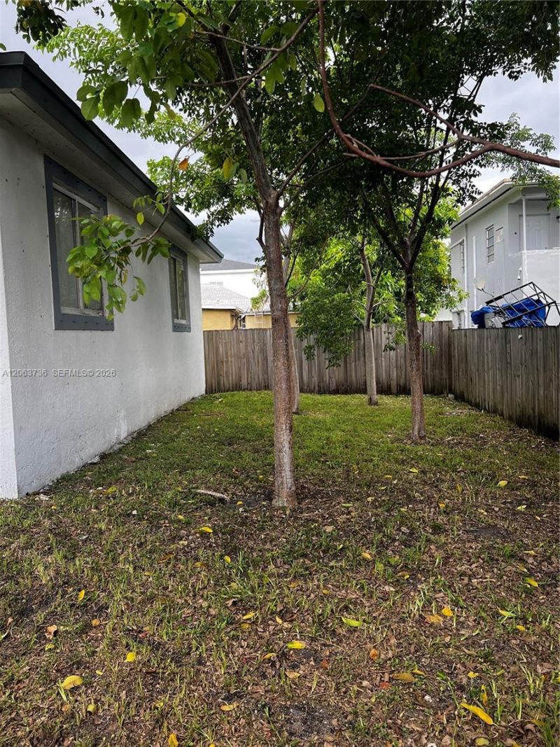 6301 NW 1st Pl, Miami, FL 33150 Photo