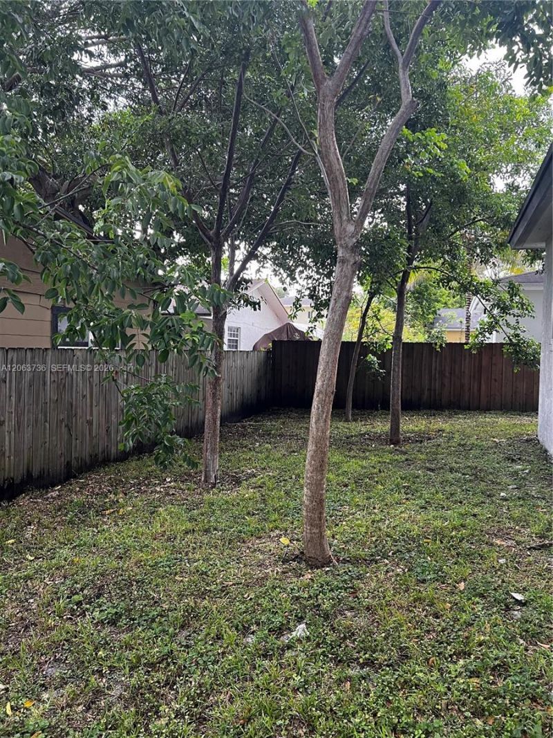 6301 NW 1st Pl, Miami, FL 33150 Photo