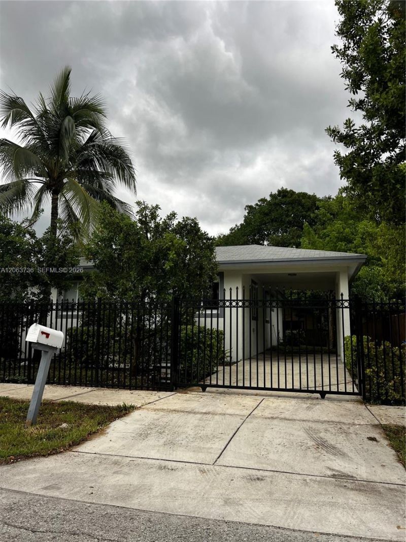 6301 NW 1st Pl, Miami, FL 33150 Photo