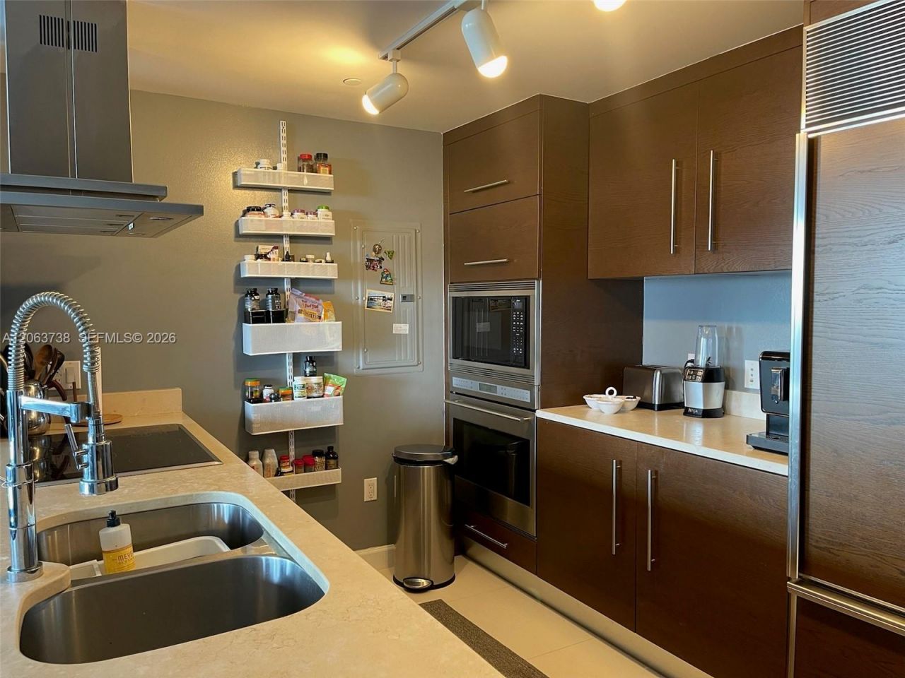 495 Brickell Ave, Unit 703, Miami, FL 33131 Photo
