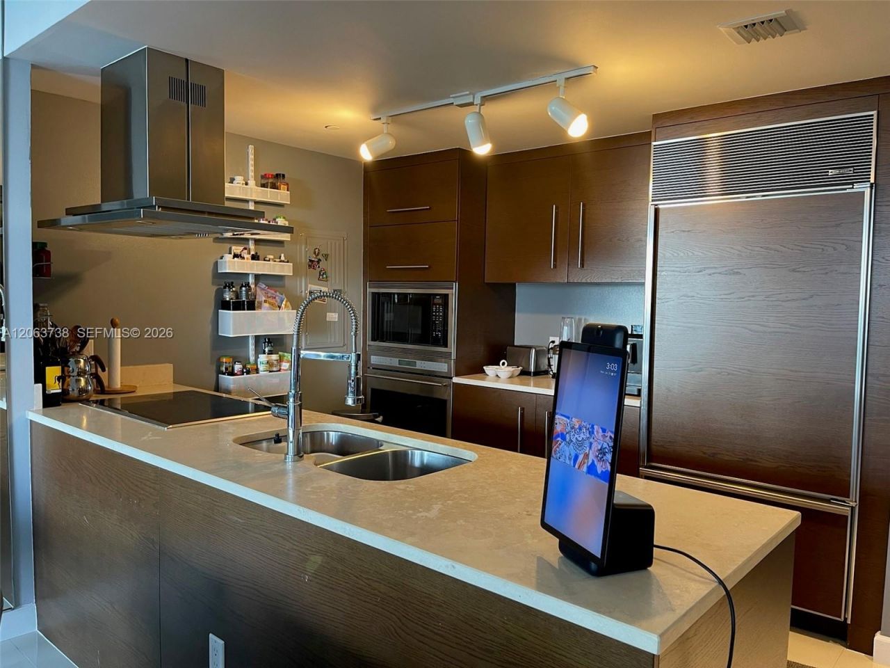 495 Brickell Ave, Unit 703, Miami, FL 33131 Photo