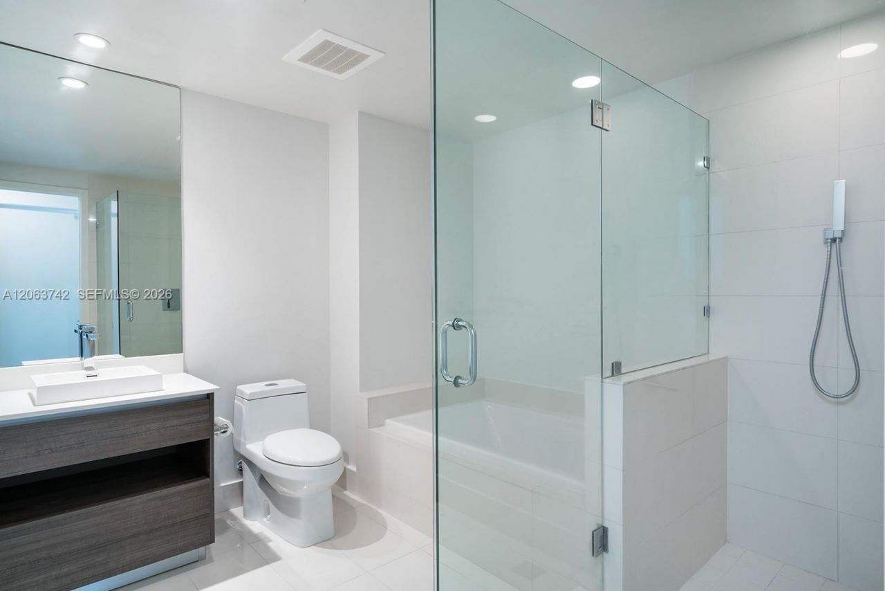 1100 S Miami Ave, Unit 809, Miami, FL 33130 Photo
