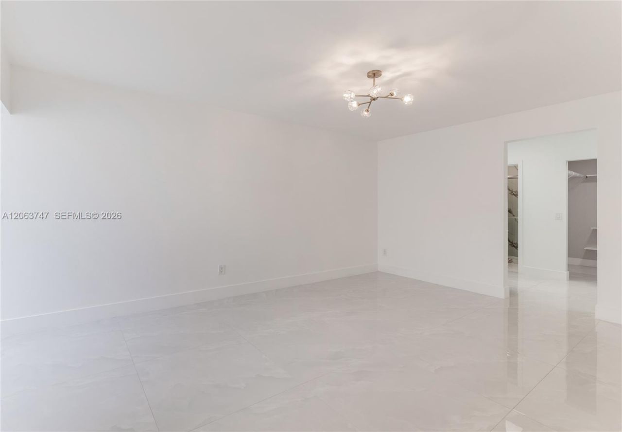 3571 Magellan Cir, Unit 343-4, Aventura, FL 33180 Photo