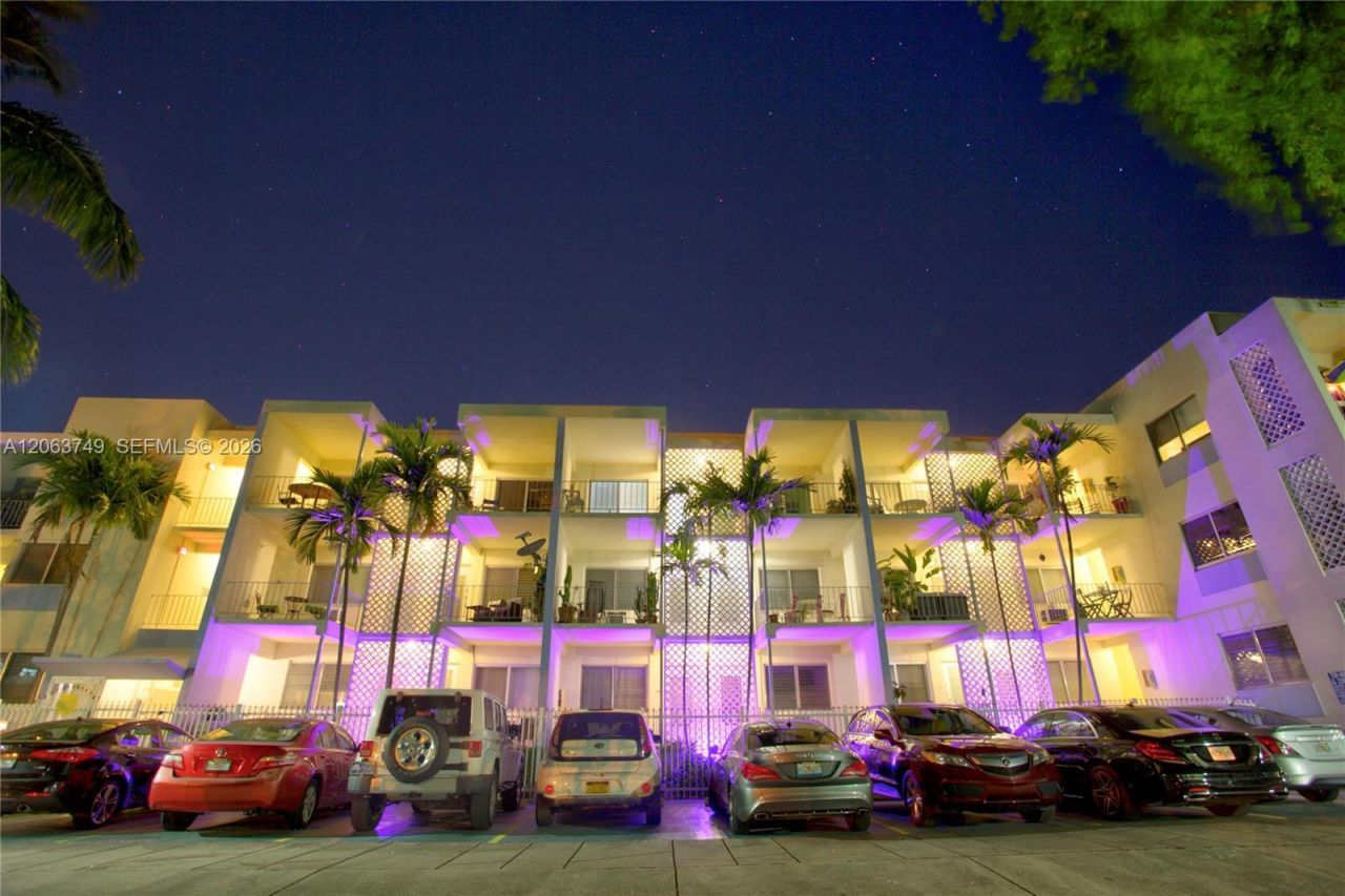 641 Espanola Way , Unit 24, Miami Beach, FL 33139 Photo