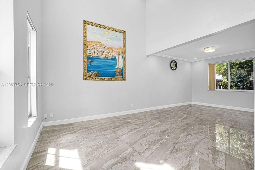 1623 E Harmony Lake Cir, Davie, FL 33324 Photo
