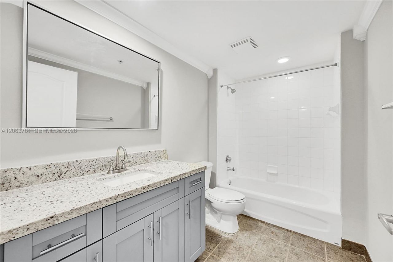 100 N Federal Hwy, Unit 1222, Fort Lauderdale, FL 33301 Photo