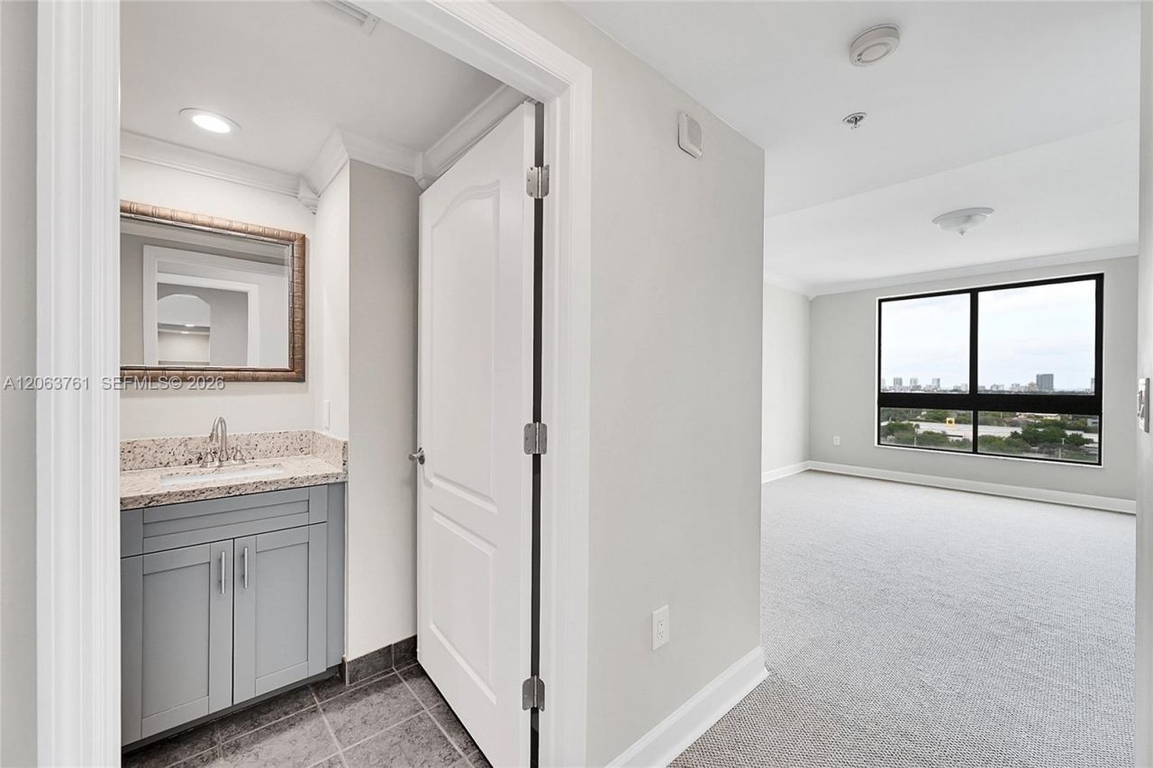 100 N Federal Hwy, Unit 1222, Fort Lauderdale, FL 33301 Photo