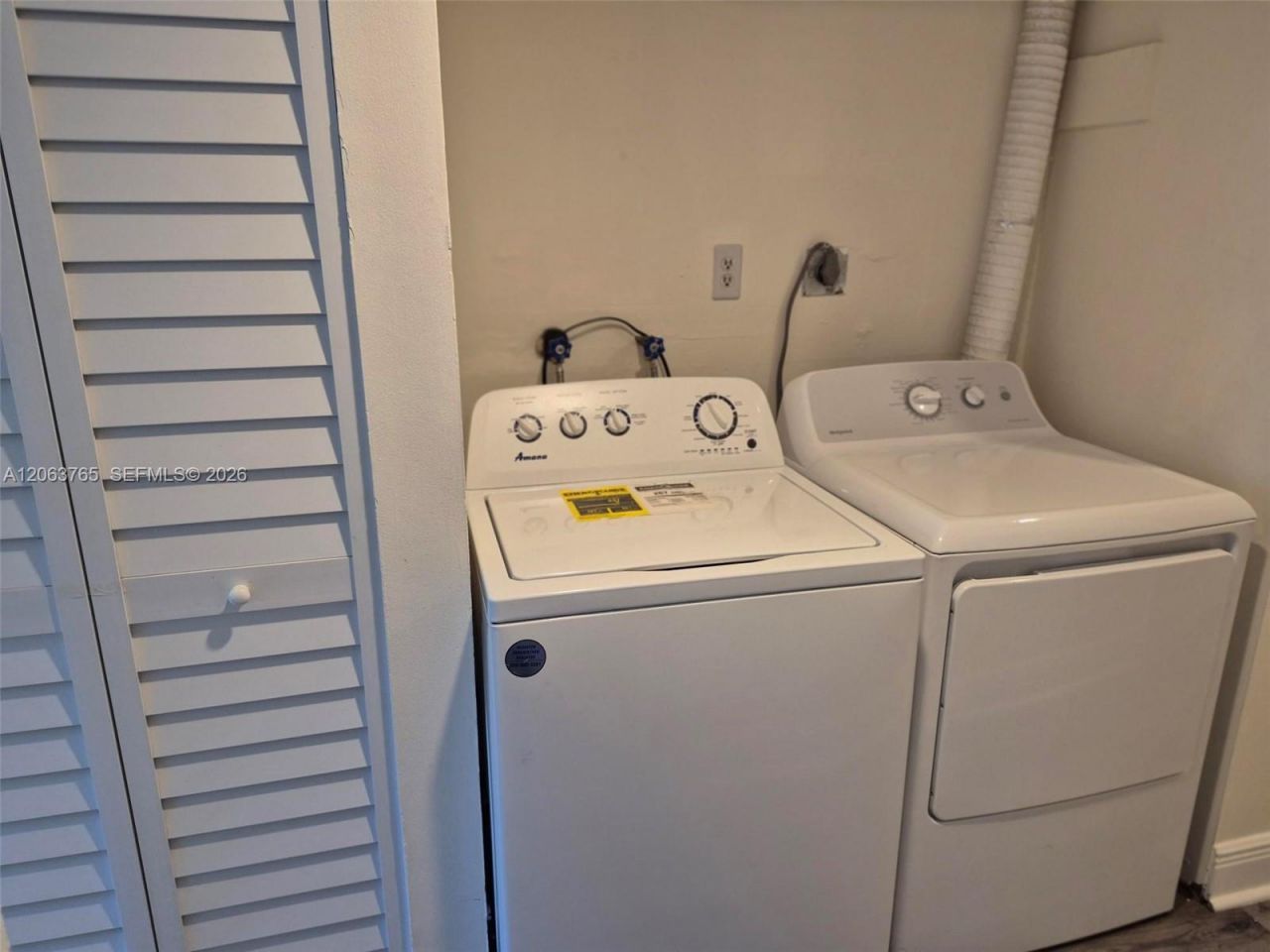 214 Wimbledon Lake Dr, Unit 57, Plantation, FL 33324 Photo