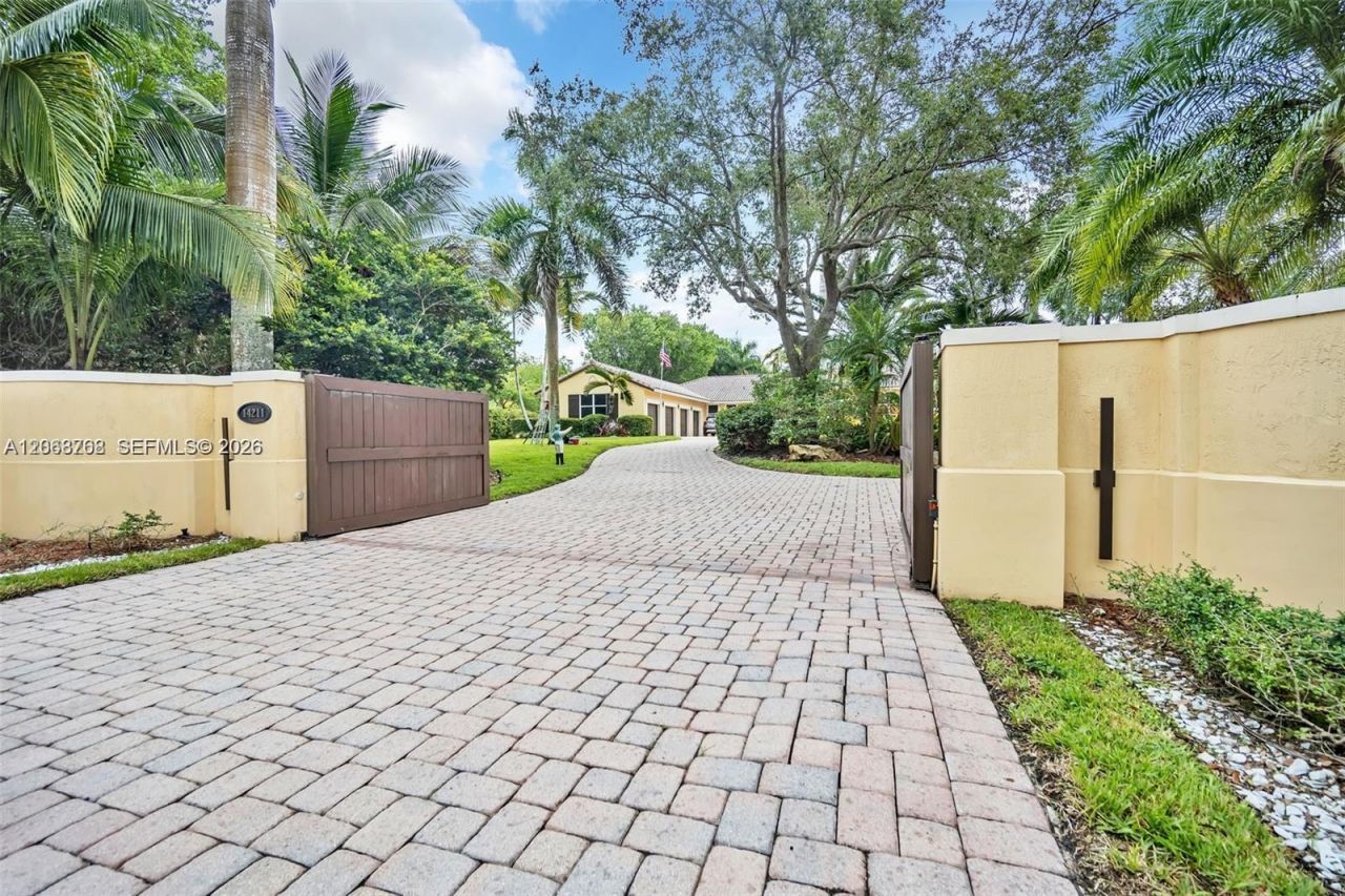 14211 Sunset Ln, Southwest Ranches, FL 33330 Photo