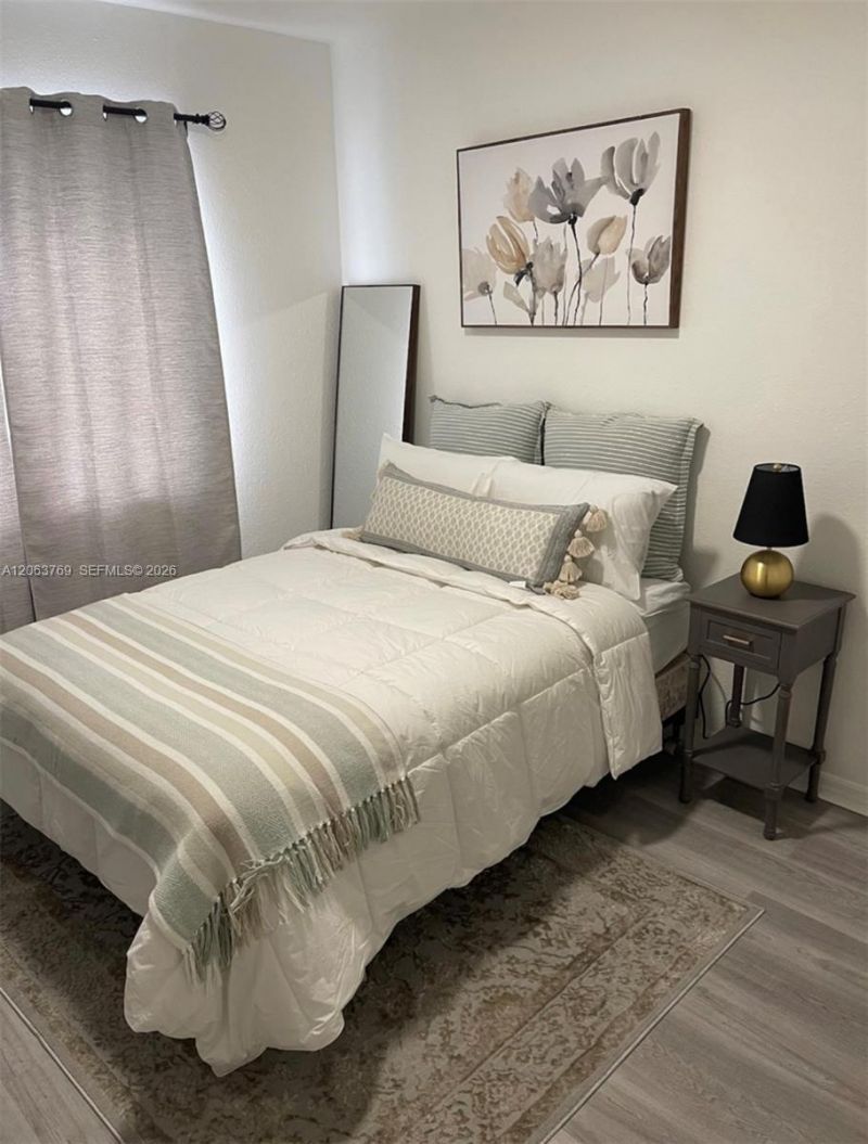 925 SW 8th St, Unit A, Hallandale Beach, FL 33009 Photo