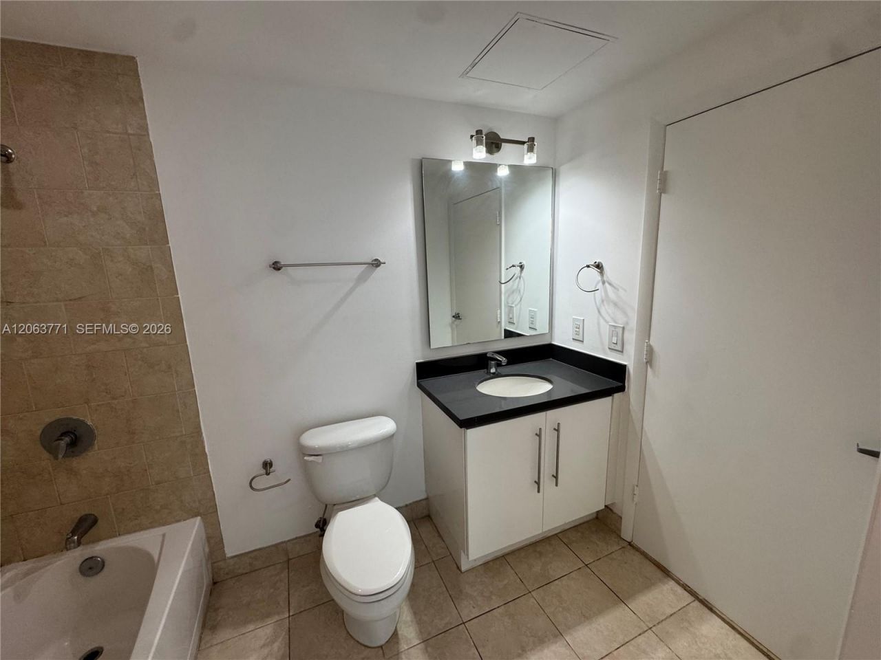 90 SW 3rd St, Unit 2314, Miami, FL 33130 Photo