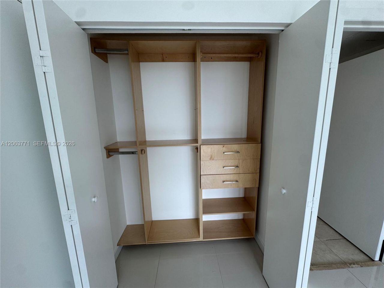 90 SW 3rd St, Unit 2314, Miami, FL 33130 Photo