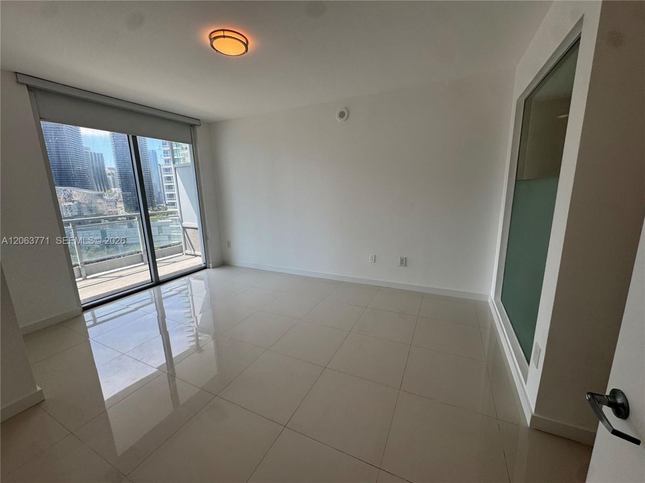 90 SW 3rd St, Unit 2314, Miami, FL 33130 Photo
