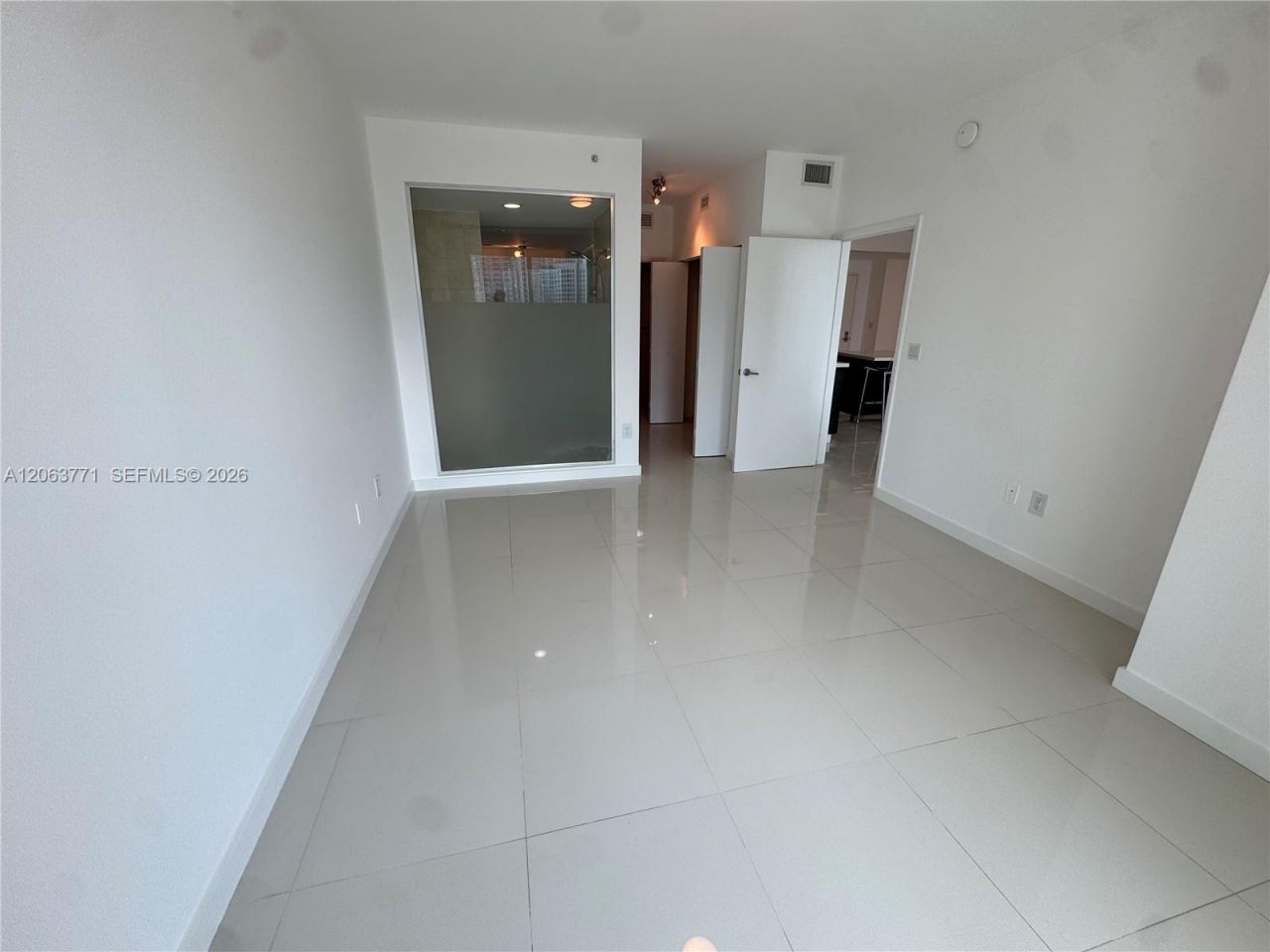90 SW 3rd St, Unit 2314, Miami, FL 33130 Photo