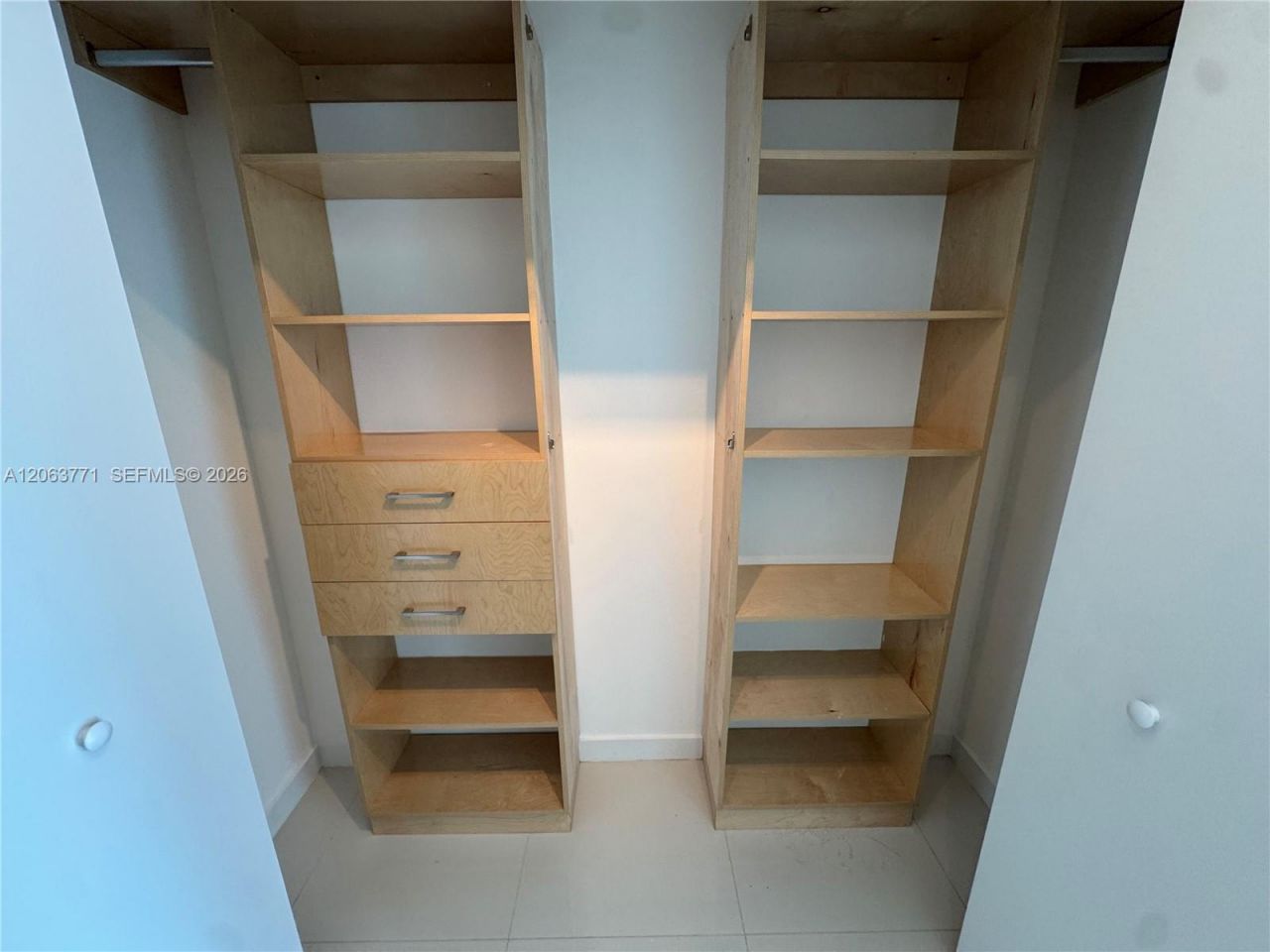 90 SW 3rd St, Unit 2314, Miami, FL 33130 Photo