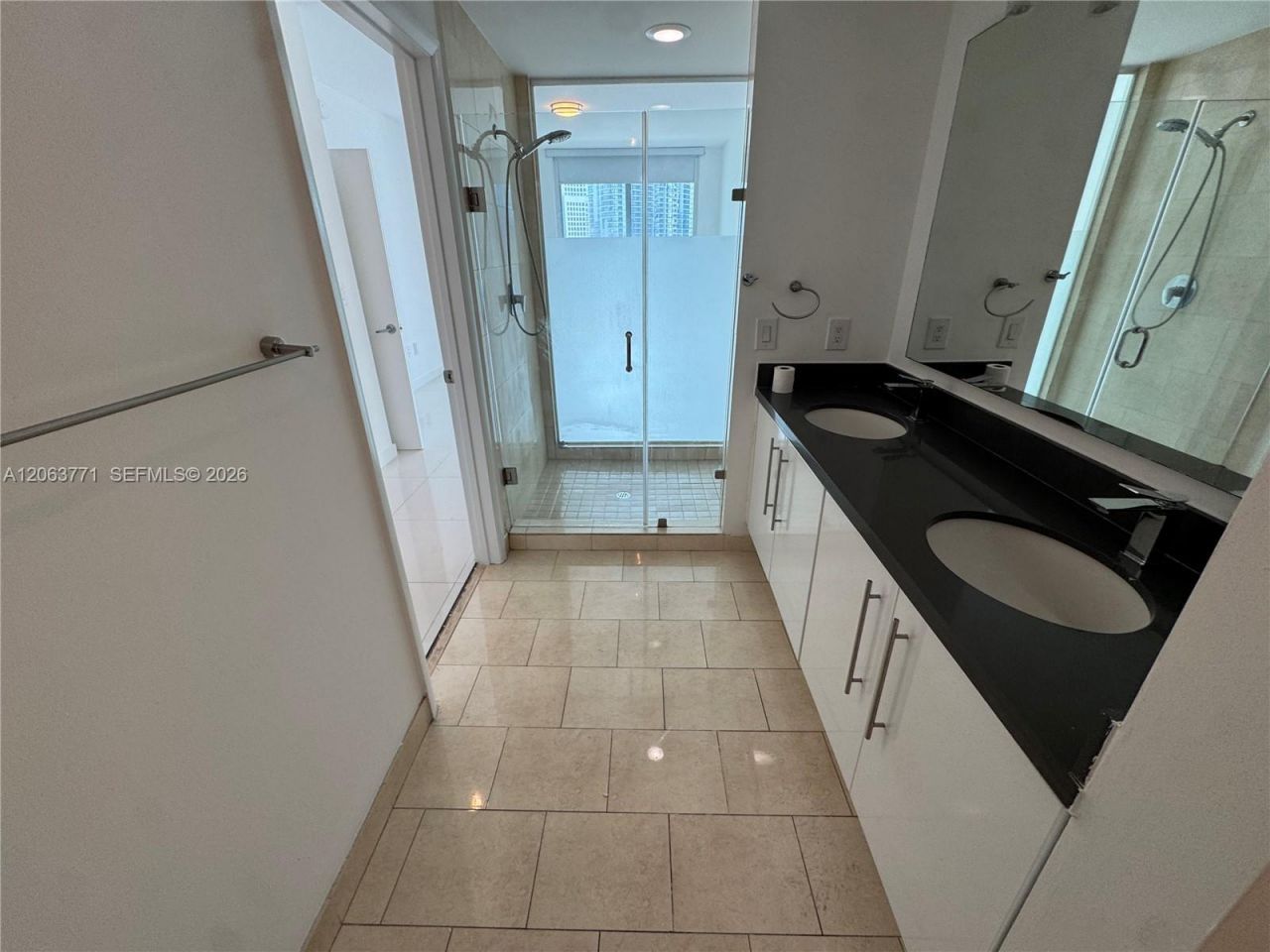 90 SW 3rd St, Unit 2314, Miami, FL 33130 Photo