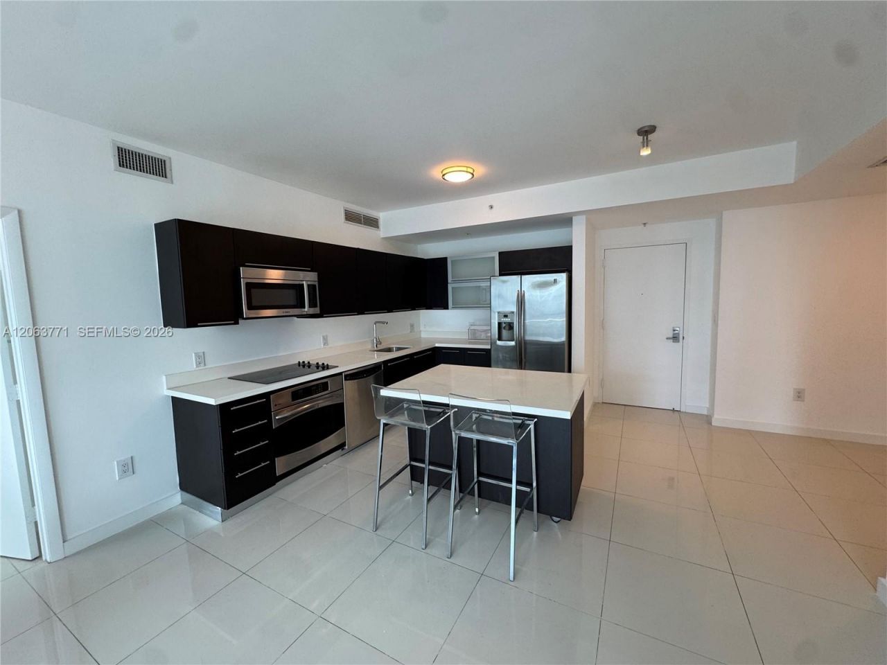 90 SW 3rd St, Unit 2314, Miami, FL 33130 Photo