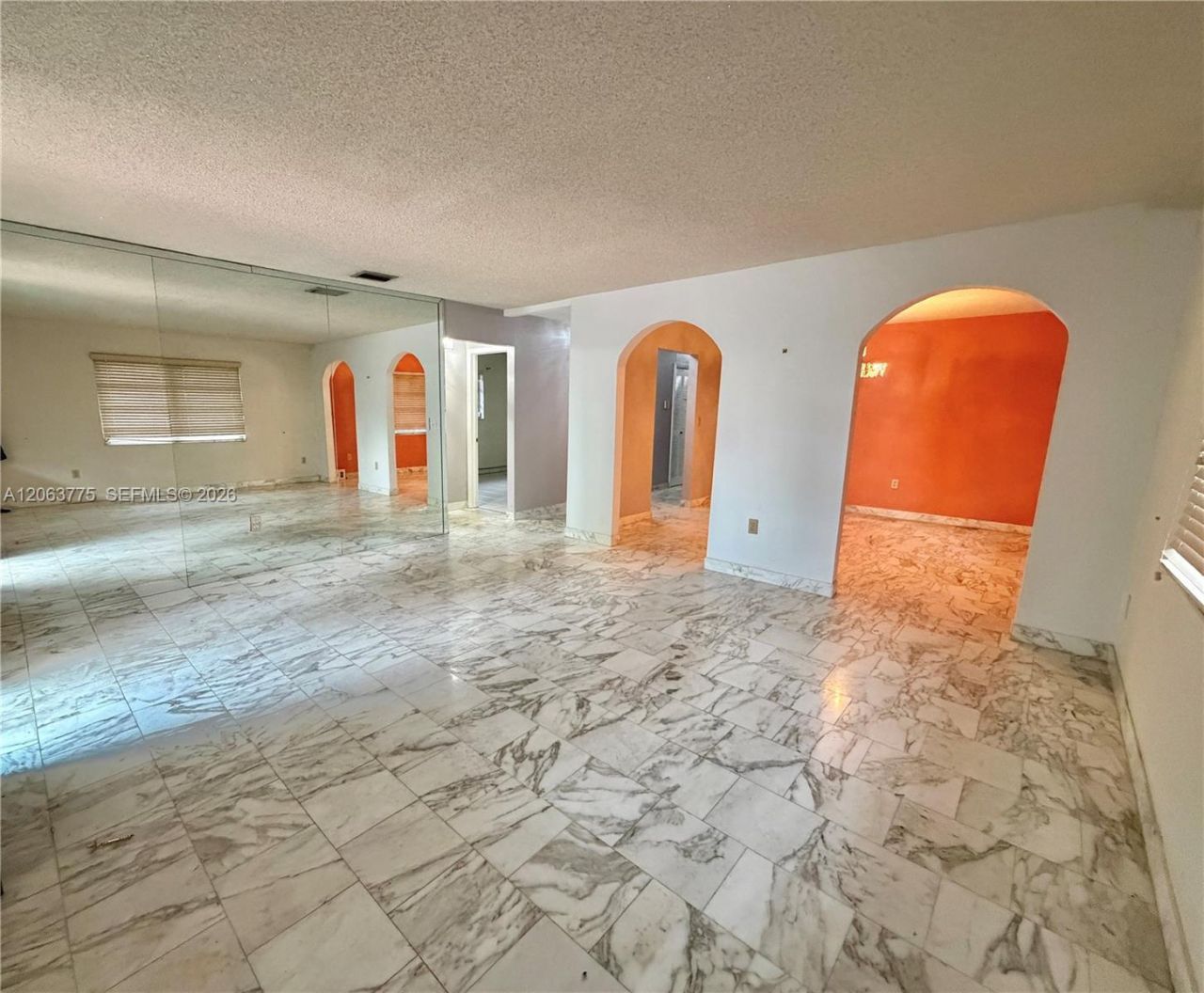 320 NW 61st Ave, Miami, FL 33126 Photo