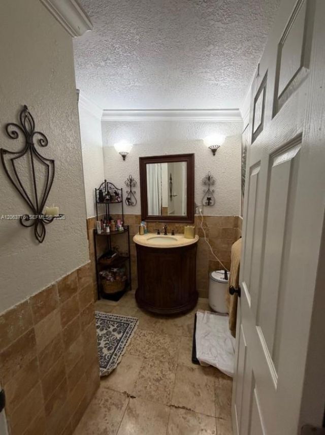 19800 SW 180 Ave Unit 570, Miami, FL 33187 Photo