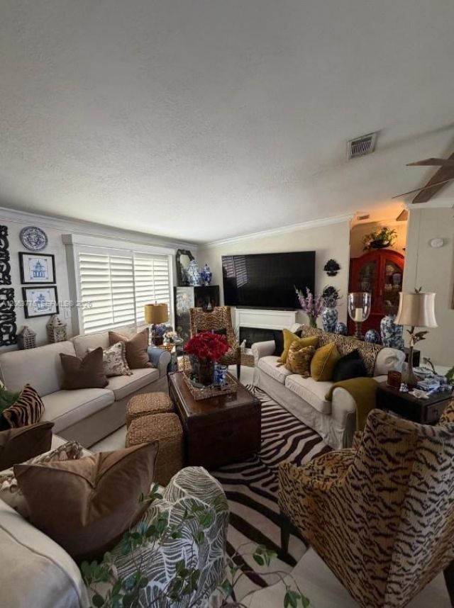 19800 SW 180 Ave Unit 570, Miami, FL 33187 Photo