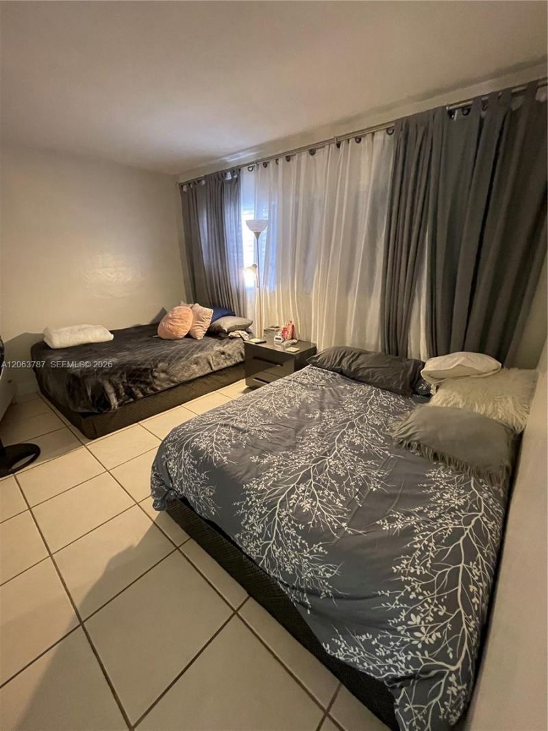 1420 Atlantic Shores Blvd, Unit 130, Hallandale Beach, FL 33009 Photo