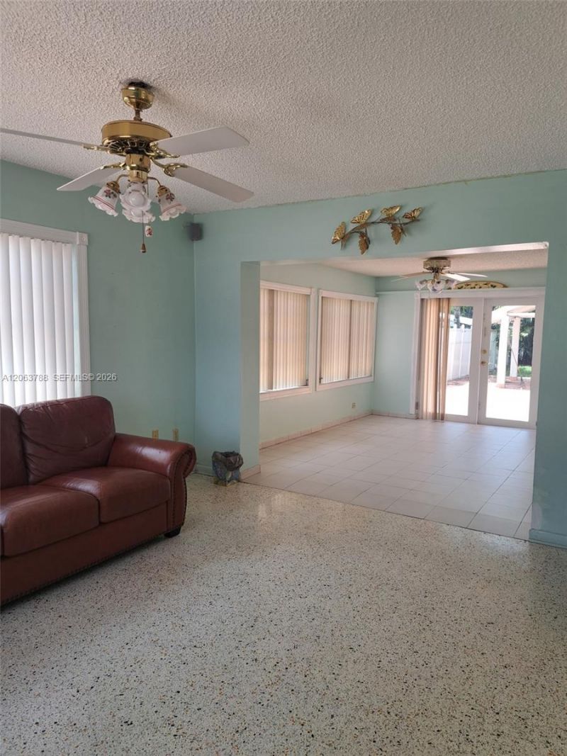 3062 SW 14th St , Miami, FL 33145 Photo