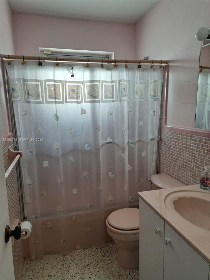 3062 SW 14th St , Miami, FL 33145 Photo