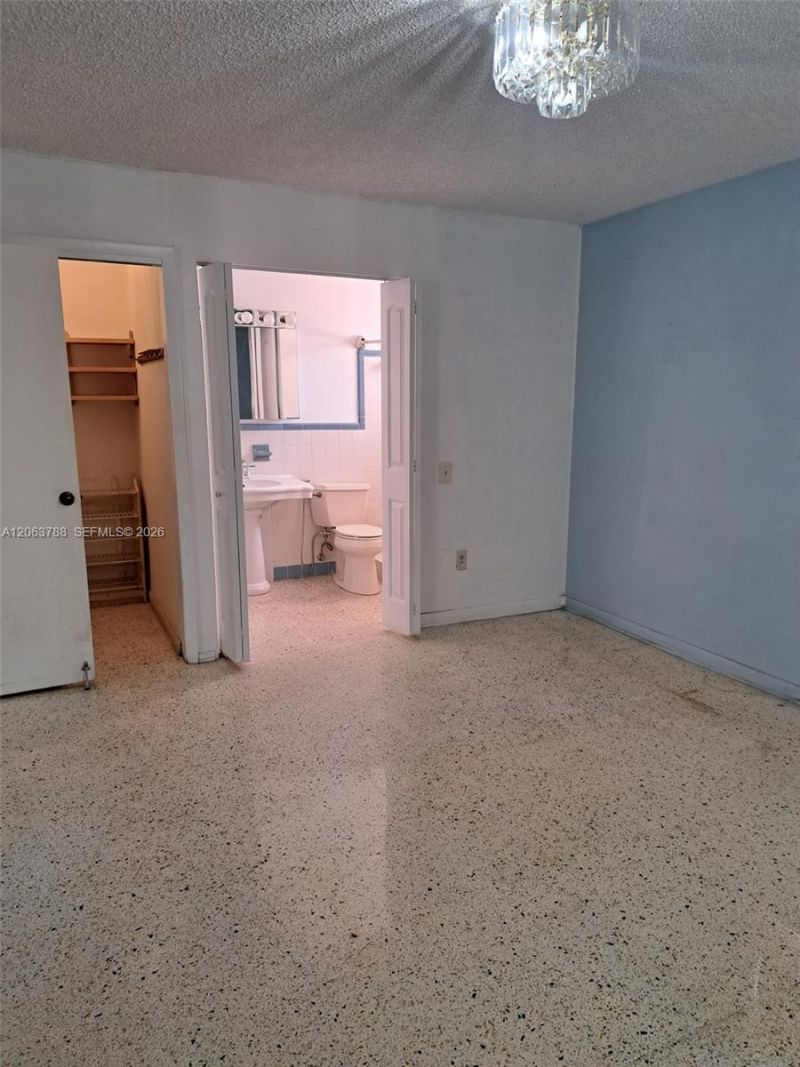 3062 SW 14th St , Miami, FL 33145 Photo