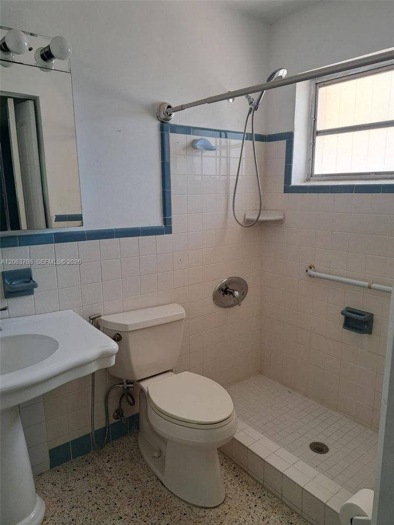 3062 SW 14th St , Miami, FL 33145 Photo