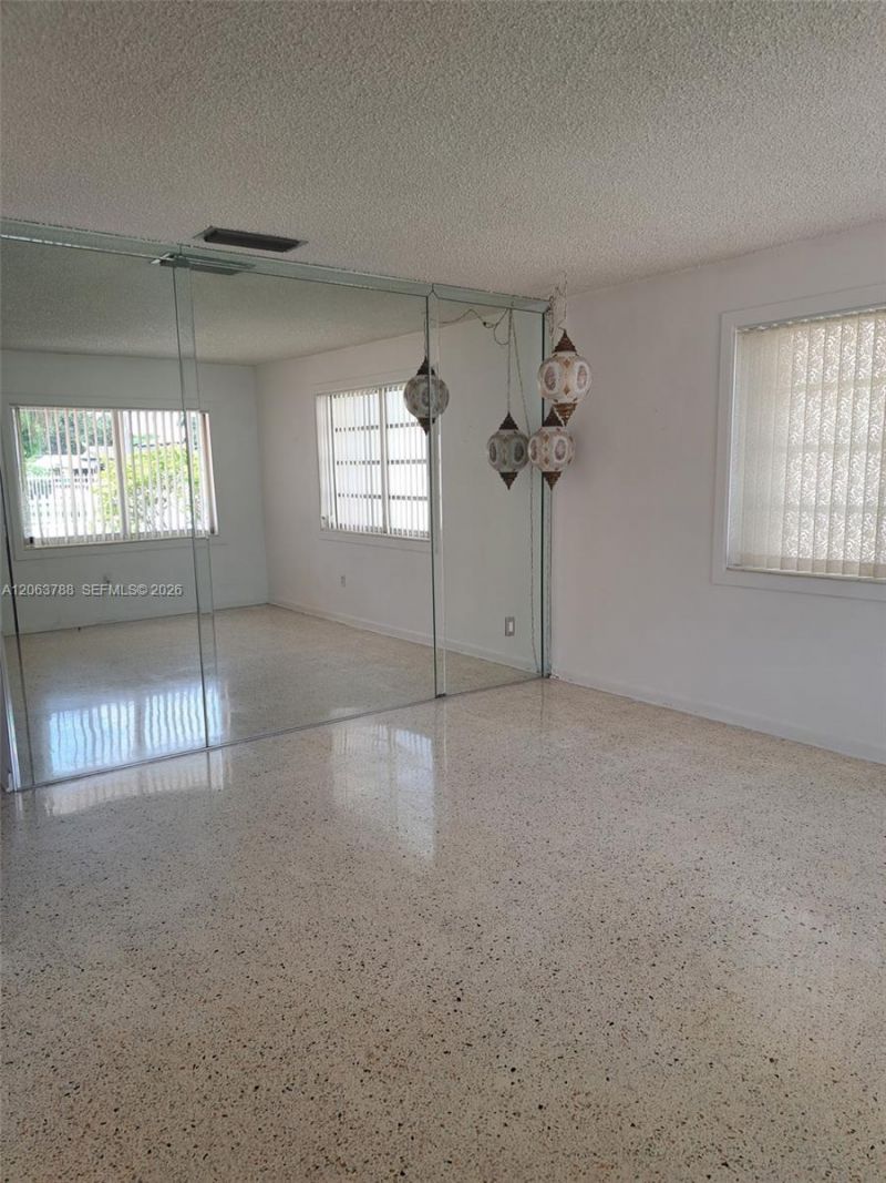 3062 SW 14th St , Miami, FL 33145 Photo