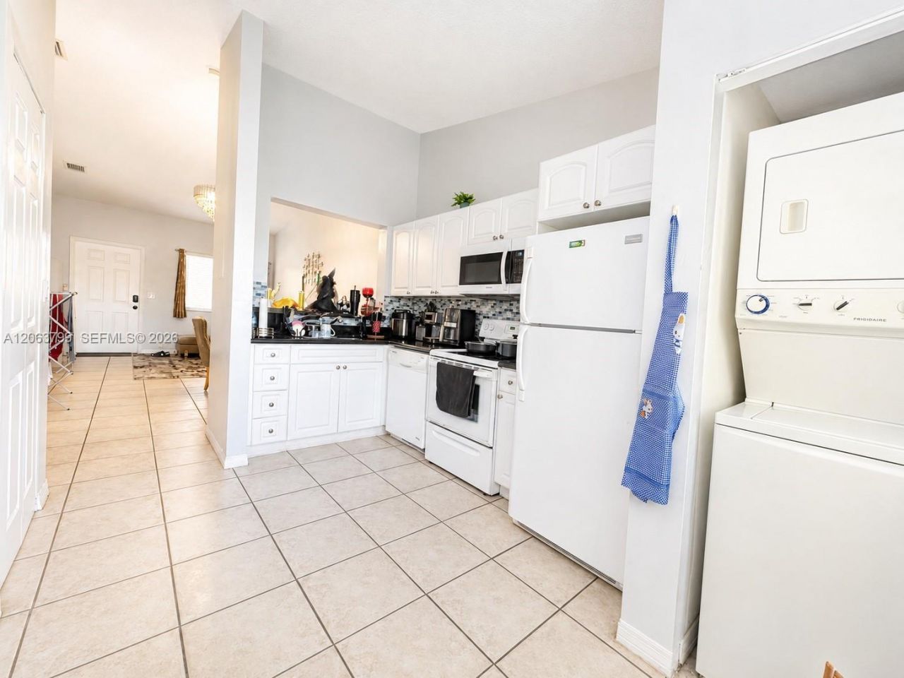 7830 NW 6th St, Unit 204, Pembroke Pines, FL 33024 Photo