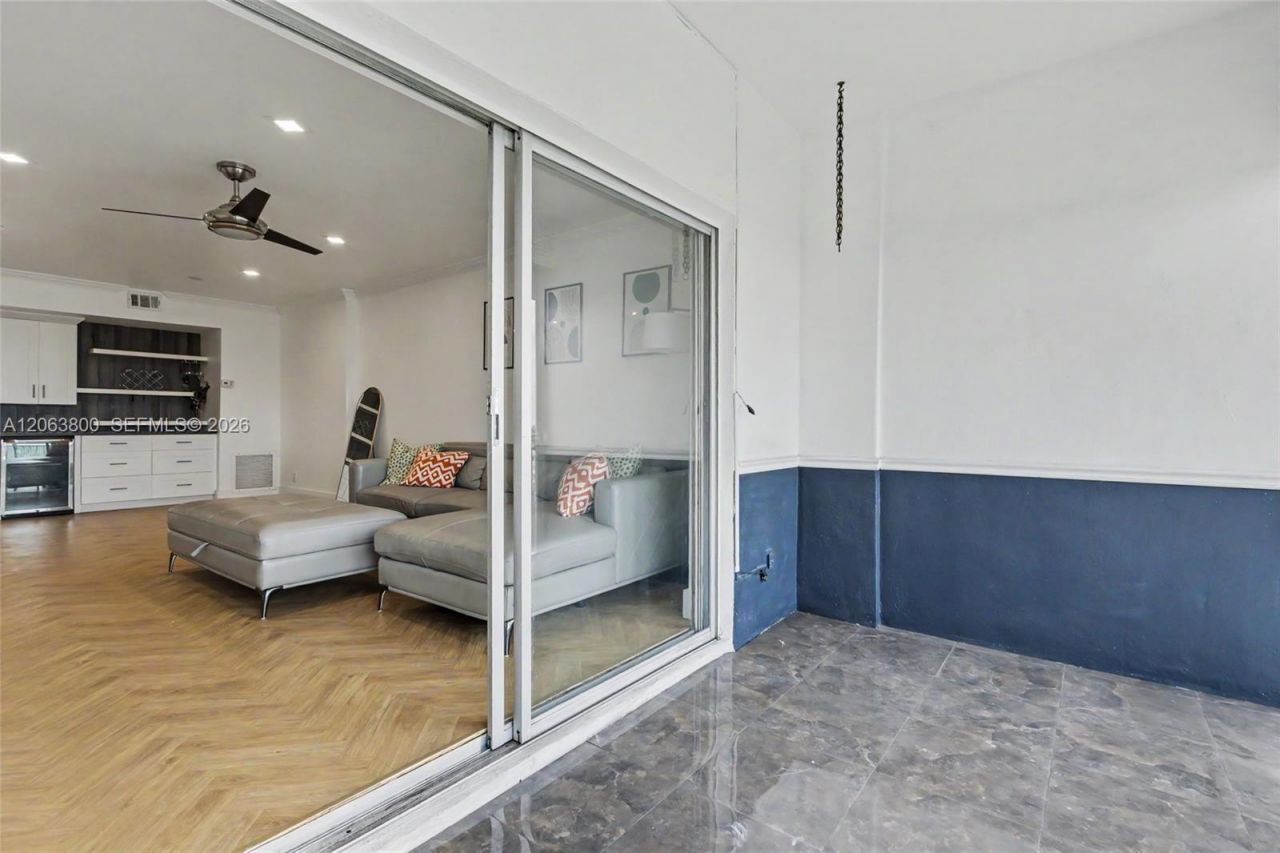 4400 Hillcrest Dr , Unit 1005A, Hollywood, FL 33021 Photo