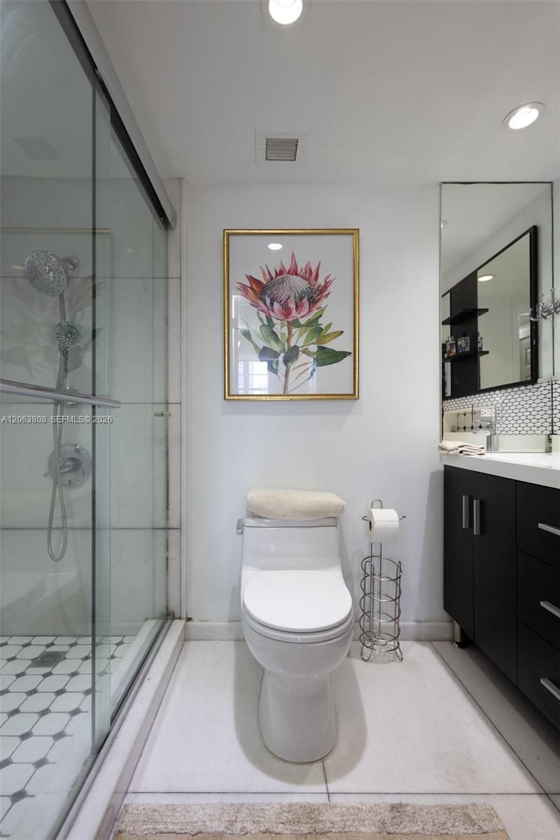 6770 Indian Creek Dr , Unit 7B, Miami Beach, FL 33141 Photo