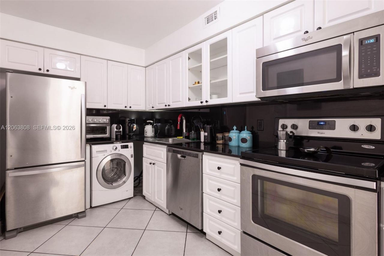 6770 Indian Creek Dr , Unit 7B, Miami Beach, FL 33141 Photo