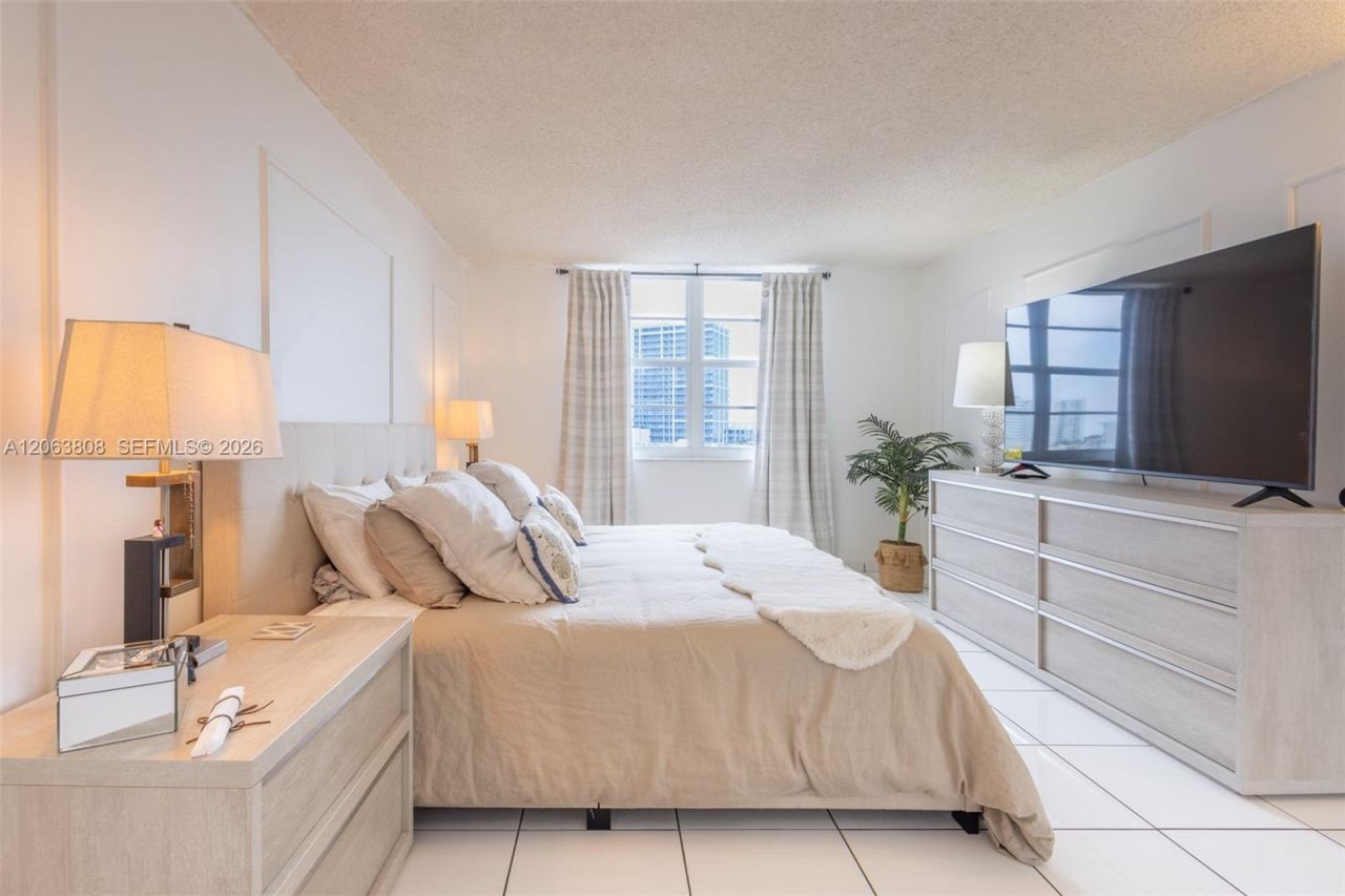 6770 Indian Creek Dr , Unit 7B, Miami Beach, FL 33141 Photo
