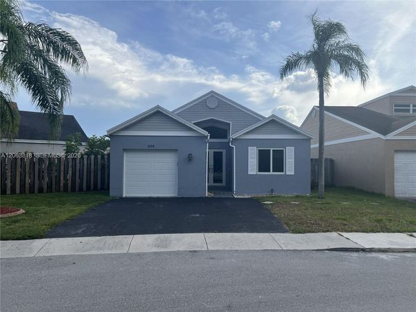 289 SW 159th Ln , Sunrise, FL 33326