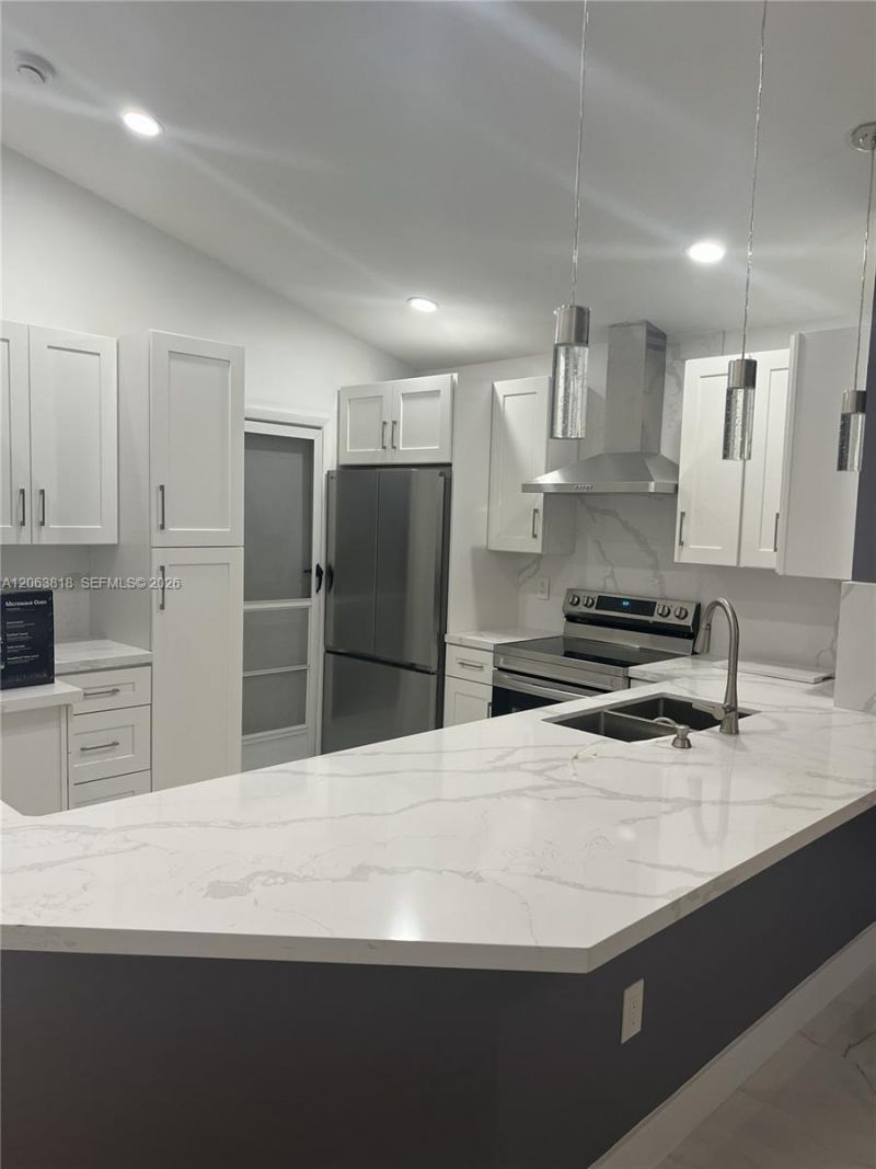 289 SW 159th Ln , Sunrise, FL 33326 Photo