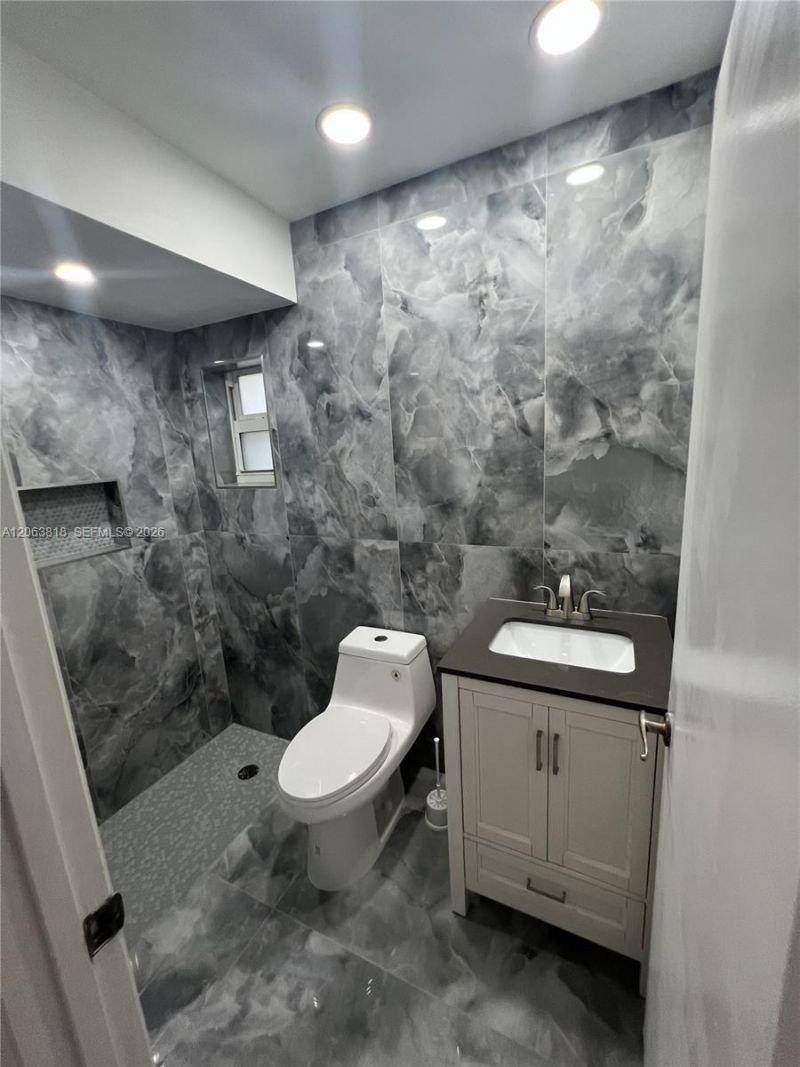 289 SW 159th Ln , Sunrise, FL 33326 Photo