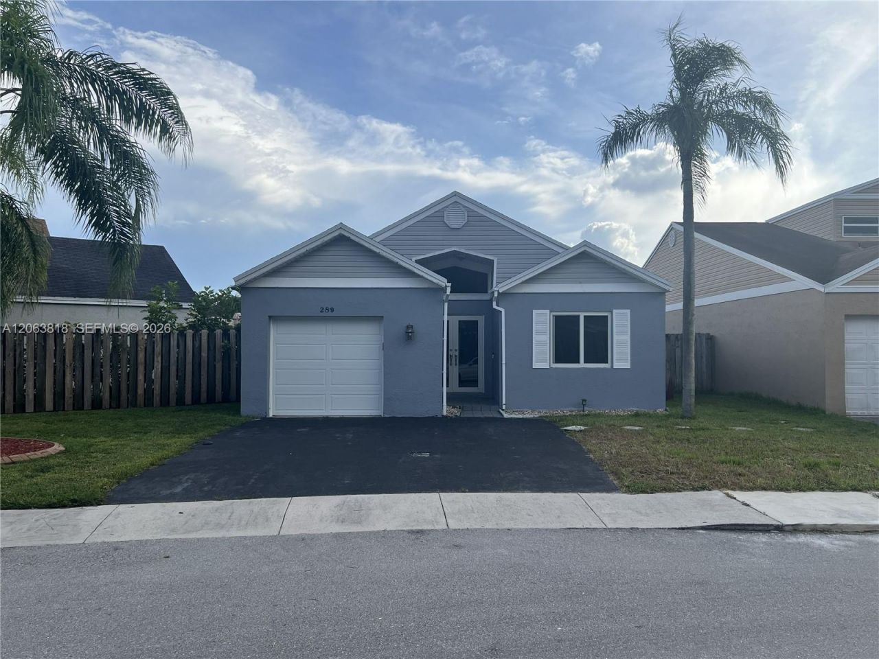 289 SW 159th Ln , Sunrise, FL 33326 Photo