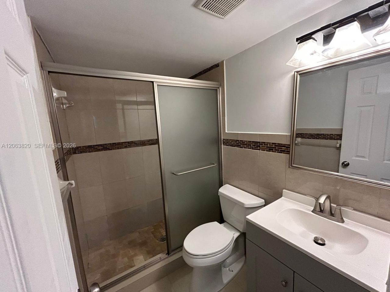 8701 SW 141st St, Unit L3, Palmetto Bay, FL 33176 Photo