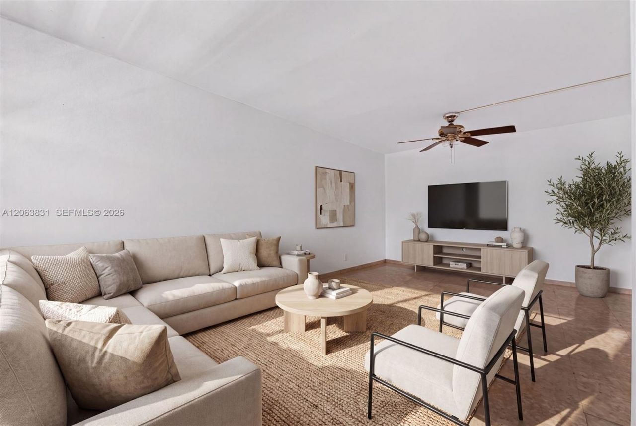 915 Jefferson Ave , Unit 3D, Miami Beach, FL 33139 Photo