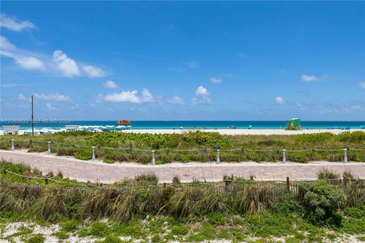 401 Ocean Dr , Unit 316, Miami Beach, FL 33139 Photo