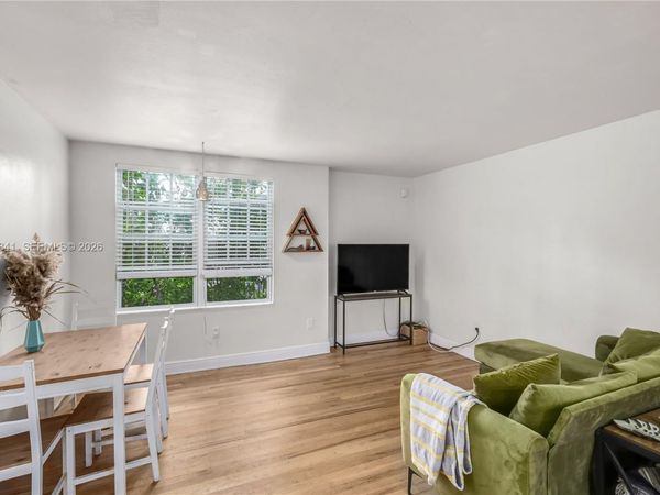 932 7th St , Unit 932A, Miami Beach, FL 33139
