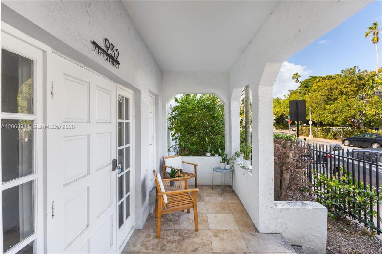 932 7th St , Unit 932A, Miami Beach, FL 33139 Photo
