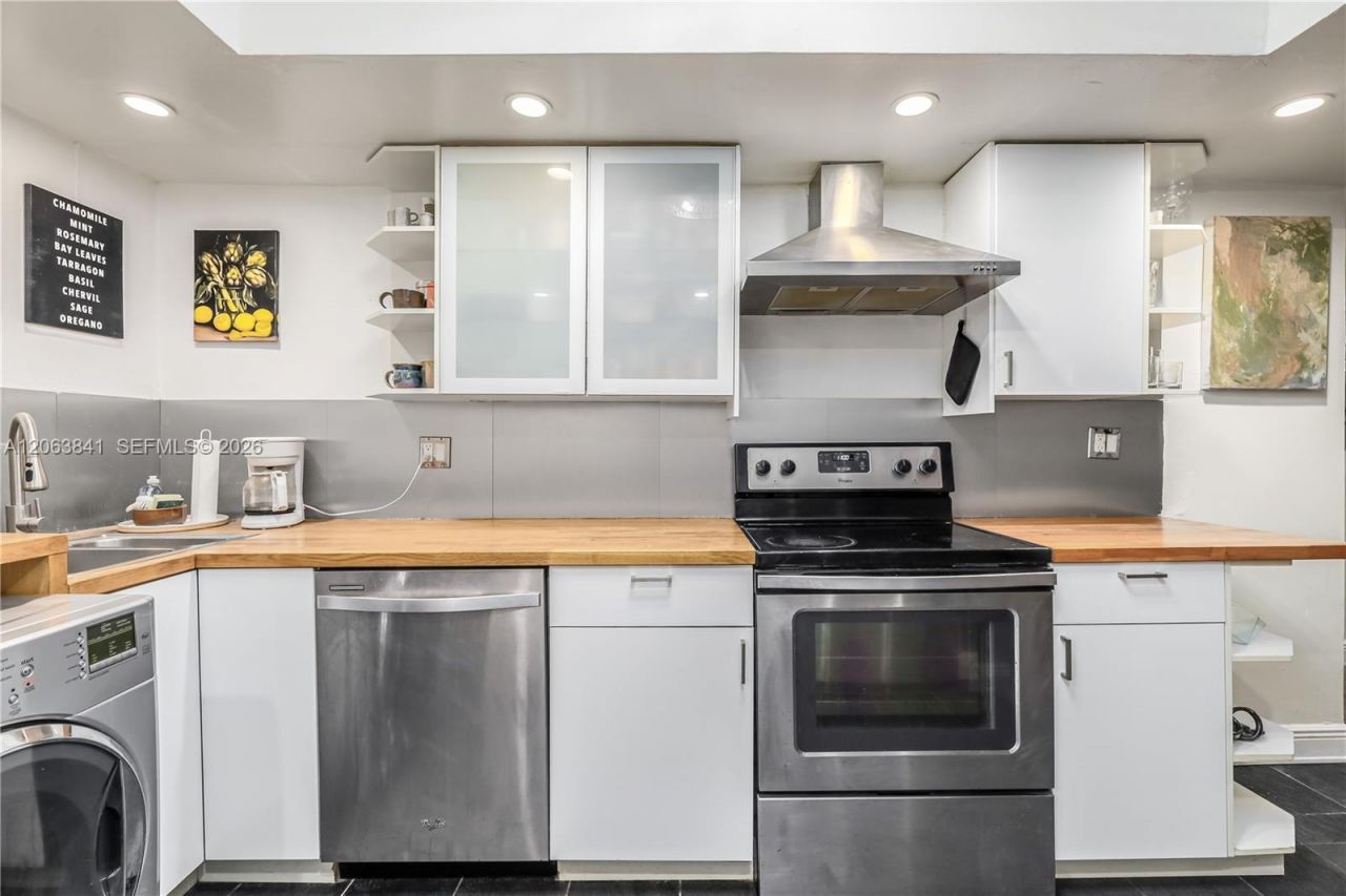 932 7th St , Unit 932A, Miami Beach, FL 33139 Photo