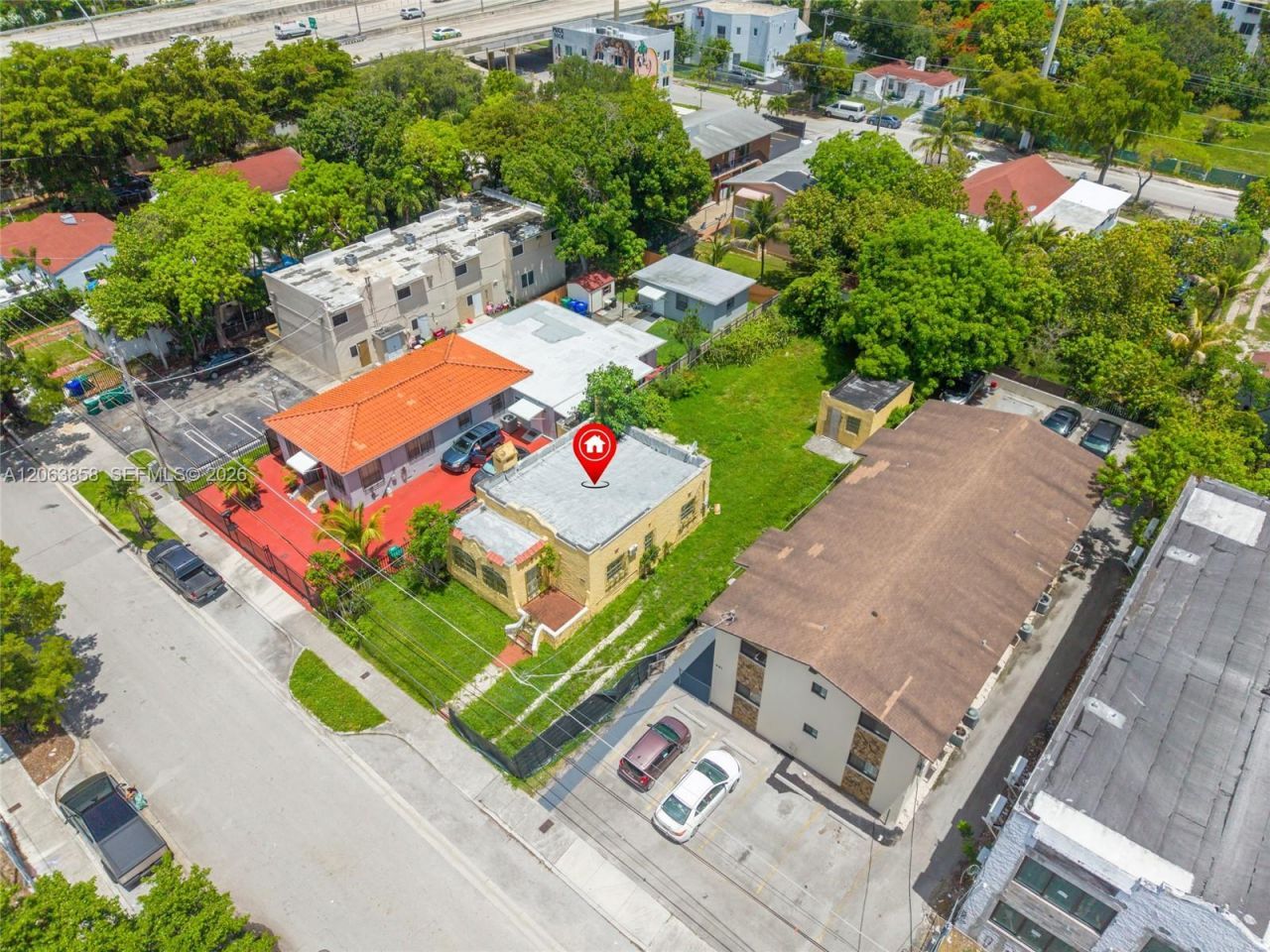 559 NW 34th St , Miami, FL 33127 Photo
